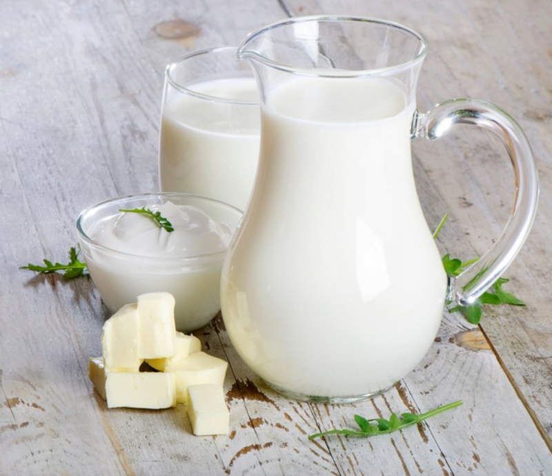 Dư ối có nên uống sữa tươi không đường không? Dùng như thế nào là hợp lý?